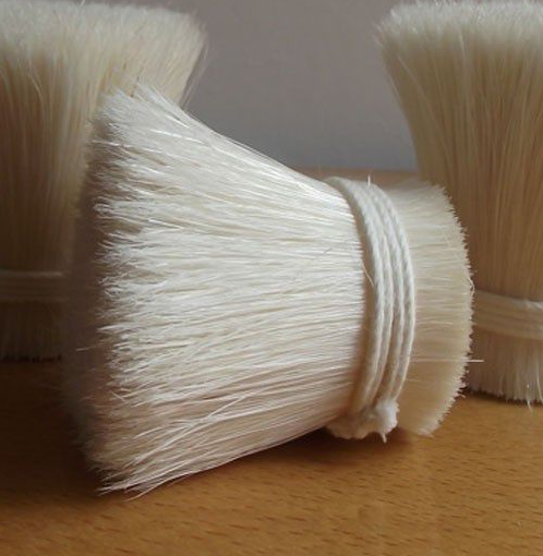 Phần lông động vật được sử dụng sản xuất đầu cọ sơn